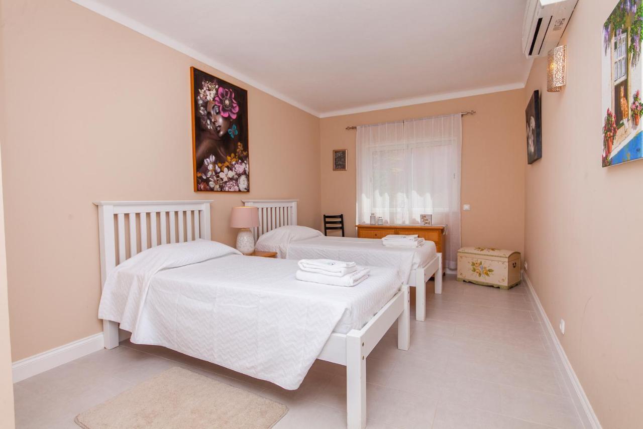 B89 - Porto Dona Maria Apartment Luz エクステリア 写真