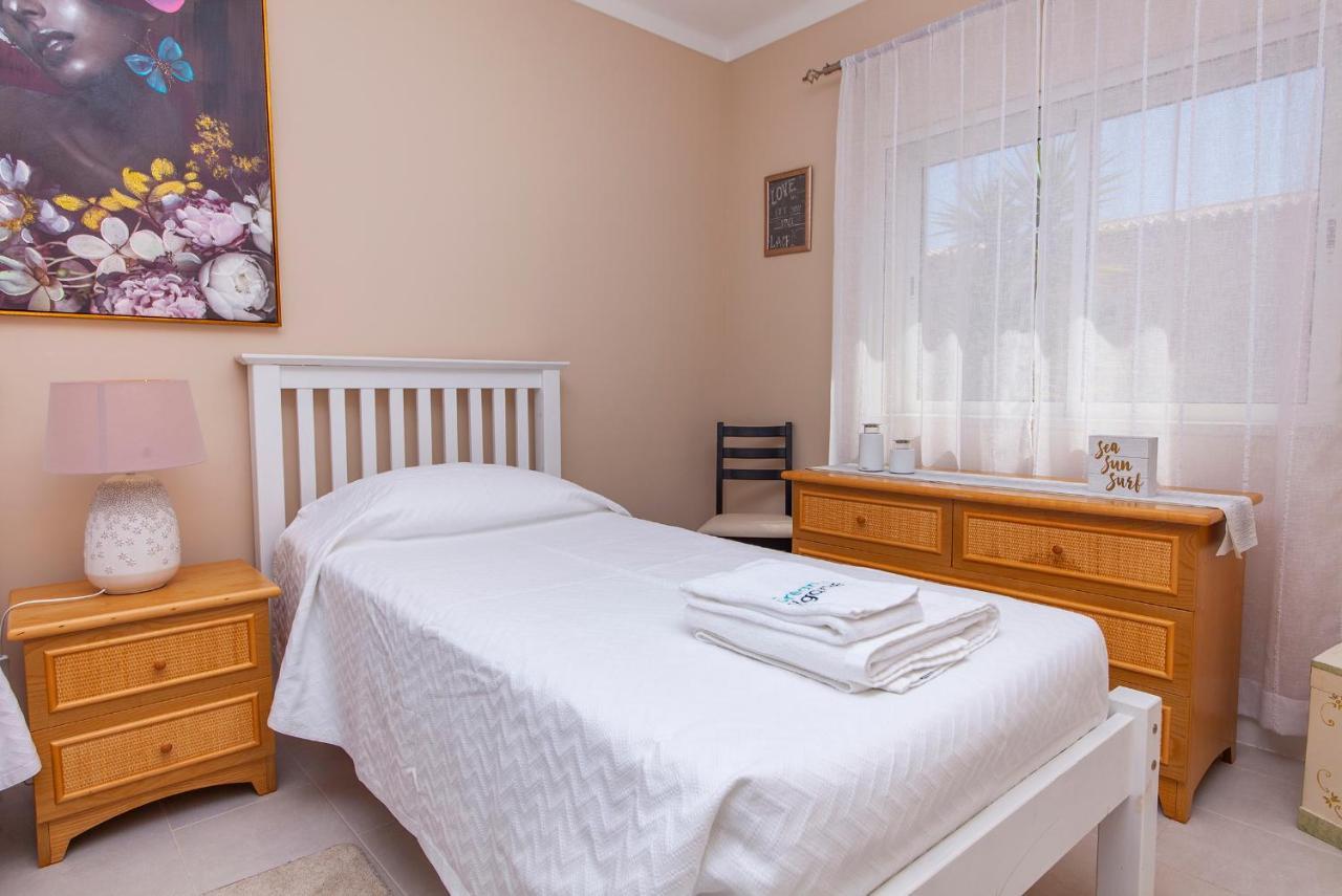 B89 - Porto Dona Maria Apartment Luz エクステリア 写真